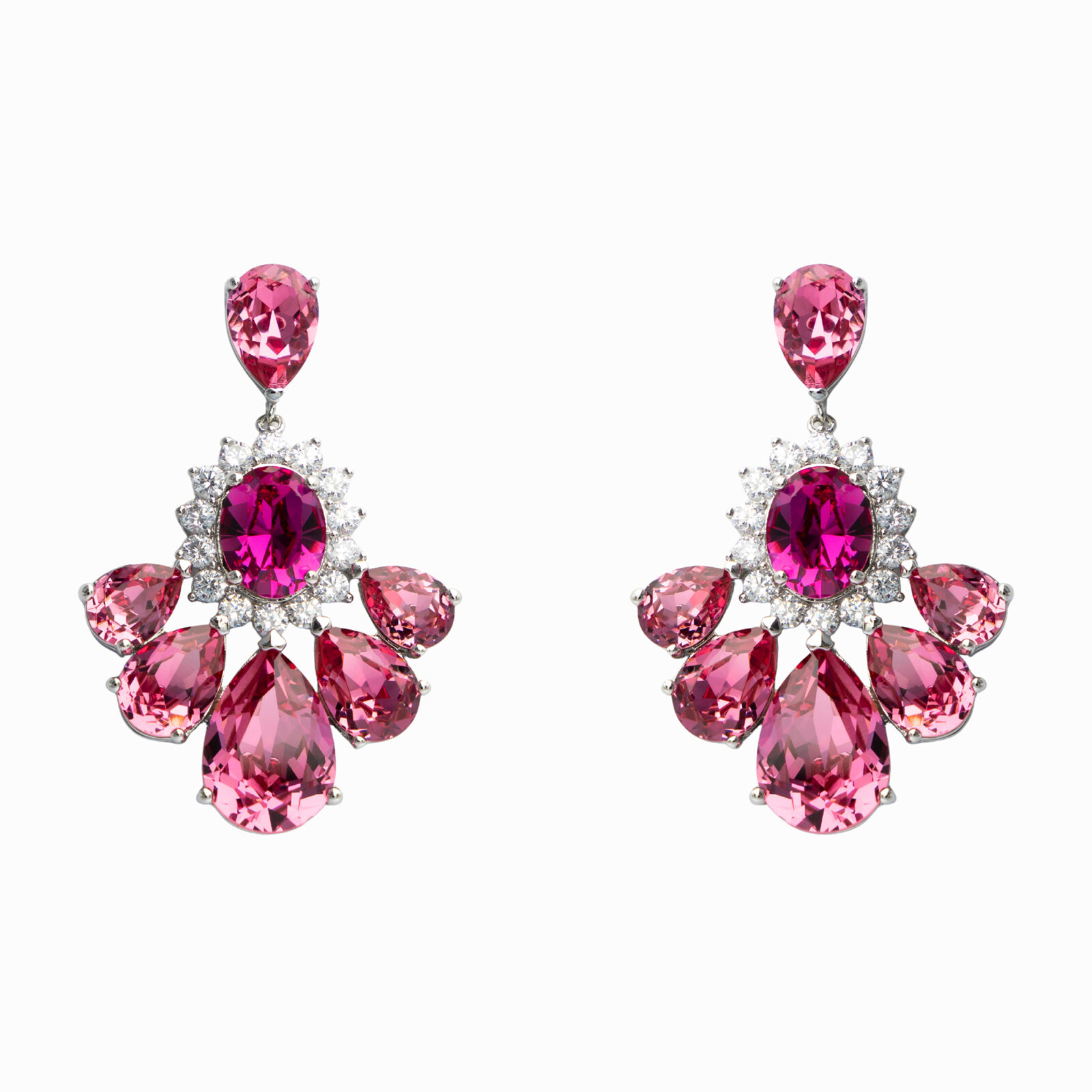 Pilieni nagliņauskari “Beau Monde”