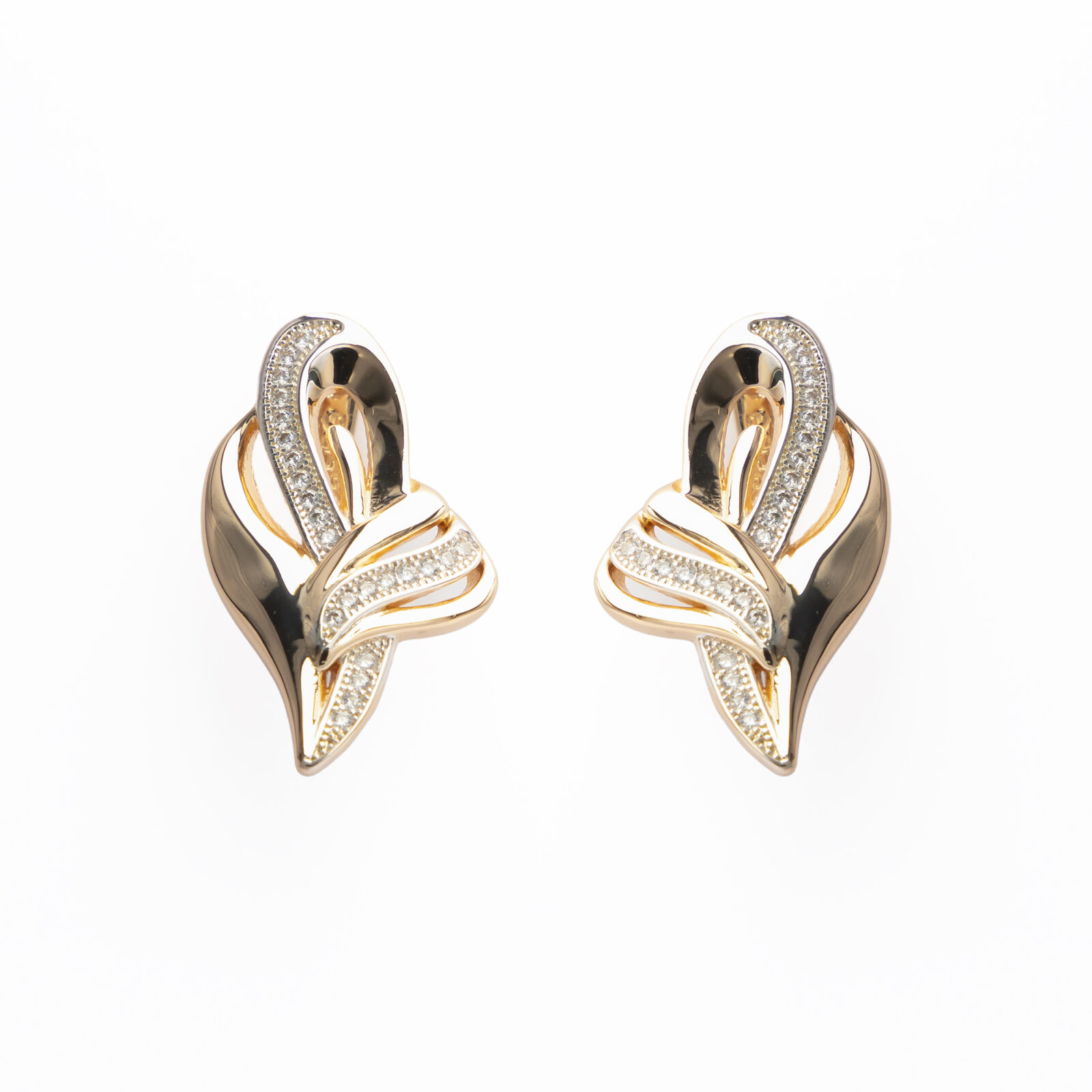 Auskari ar angļu aizdari «Étreinte»