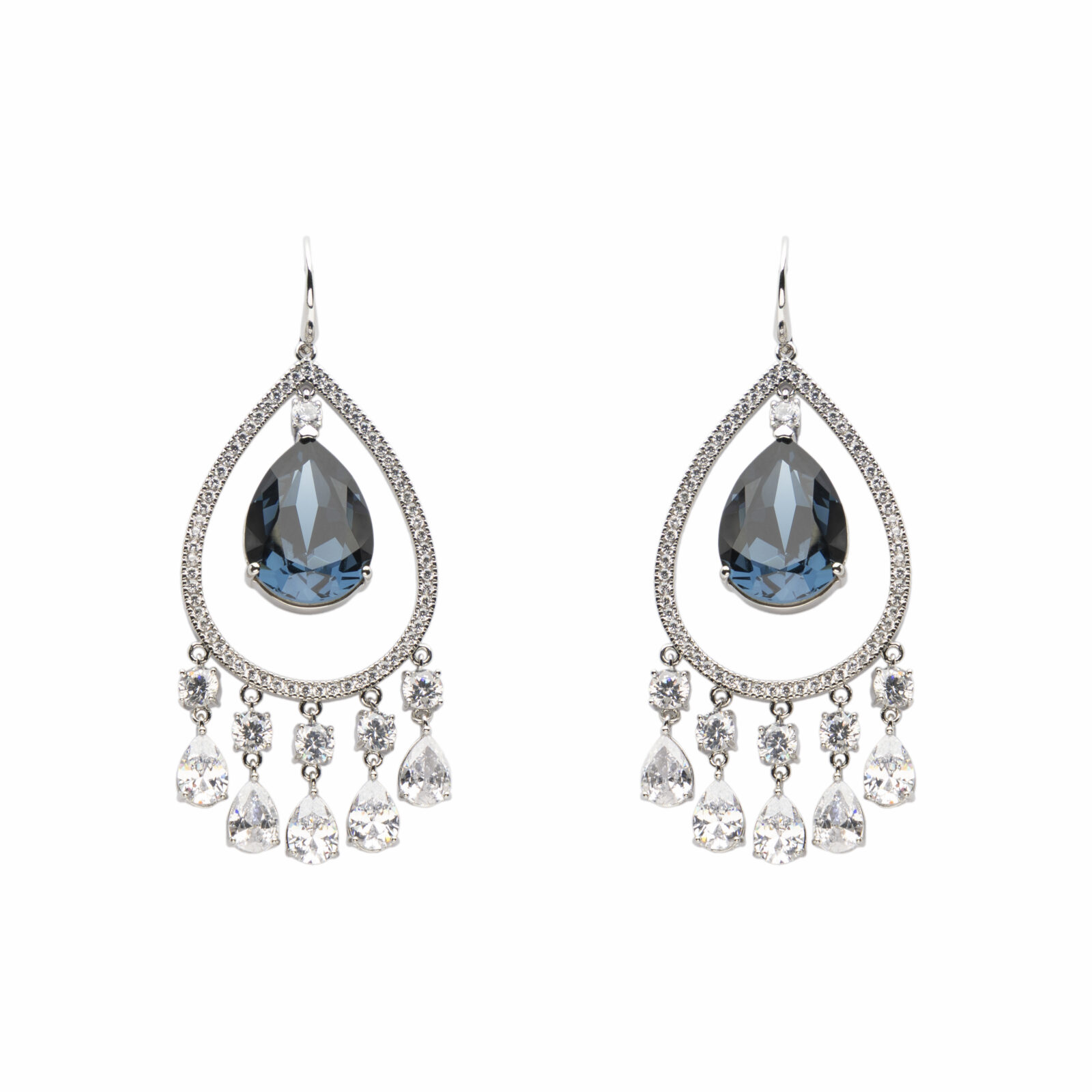 Nagliņauskari ar kristāliem “Averse”