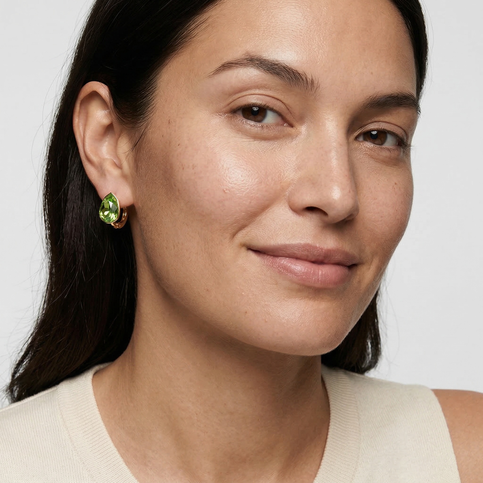 Create_a_luxury_jewelry_campai_Nano_Banana_2_86723