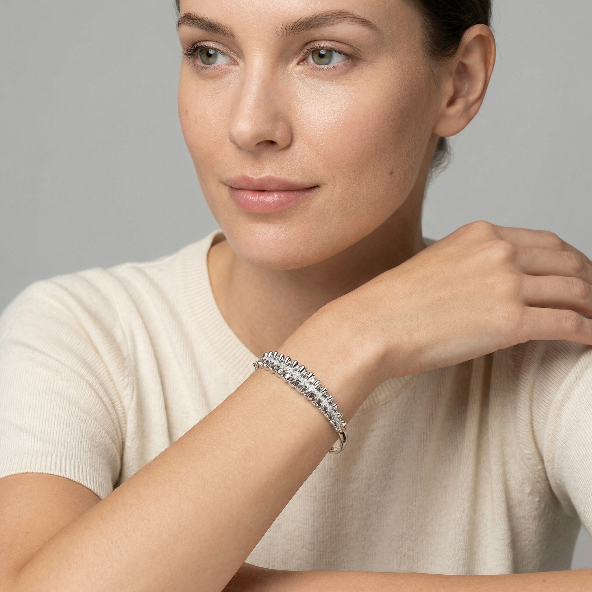 Ultra-realistic_luxury_jewelry_Nano_Banana_Pro_89157